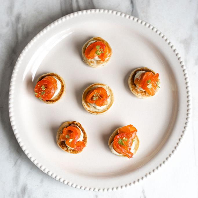 Salmon Gravlax Blinis